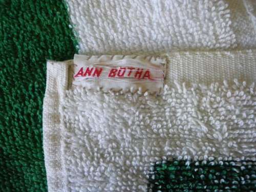 RHODESIAN FLAG TOWEL - MINOR MARKS, ONE SIDED, APPROX 141 CM X 75 CM  - UDI PERIOD