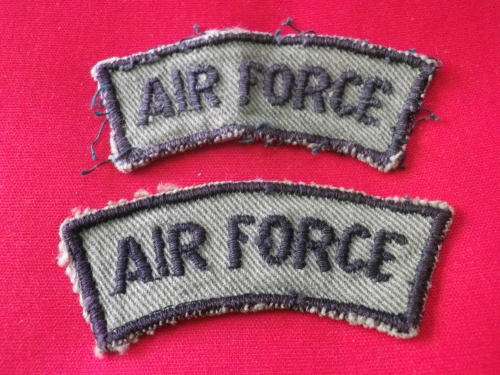 RHODESIAN AIR FORCE - EMBROIDERED PAIR SHOULDER TITLES   (3108)