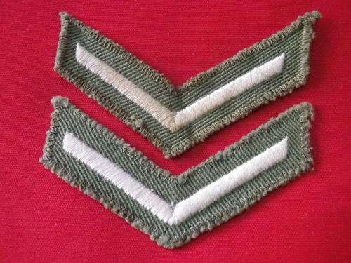 RHODESIAN ARMY - PAIR CORPORAL STRIPES FOR COMBAT DRESS   (3107)