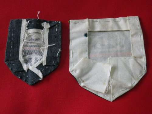 RHODESIAN ARMY -FACING PAIR PRINTED SHOULDER PATCHES   (3102)