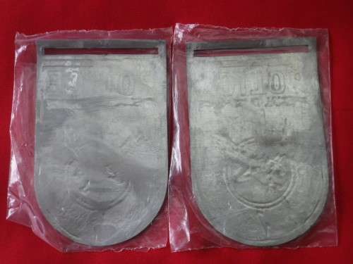 SA - SPECIAL TASK FORCE FACING PAIR METAL + ENAMEL FLASHES - FANTASY ?    (3531)