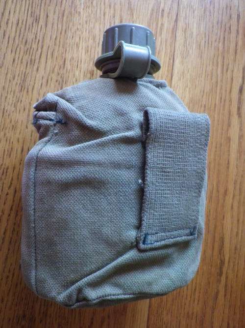 RHODESIAN ARMY - WATER BOTTLE + FIRE BUCKET + POUCH  (RHODESIAN MADE)    (5236)