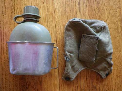 RHODESIAN ARMY - WATER BOTTLE + FIRE BUCKET + POUCH  (RHODESIAN MADE)    (5236)