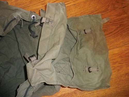 RHODESIAN MADE RUCKSACK AS USED IN THE BUSH WAR - FAIR CONDITION     (5227)