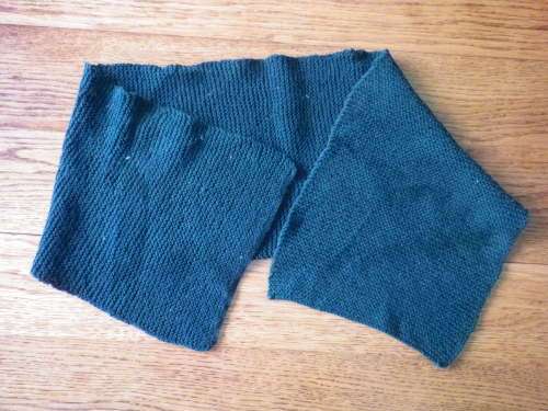 RHODESIAN ARMY SCARF.   LENGTH APPROX 102 CM / 40"  WIDTH 24 CM/9.5"       (5252)