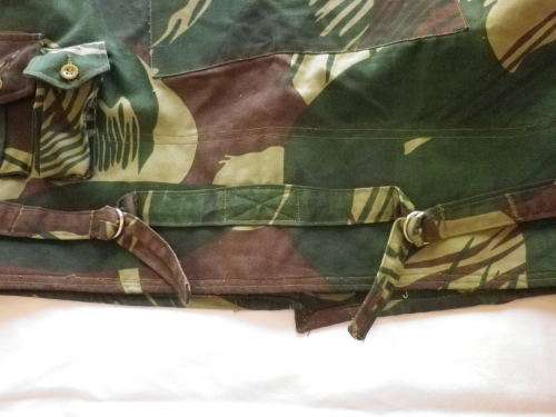RHODESIAN CAMO "MADE TO ORDER" SLEEVELESS JACKET. SIZE M - SEE MORE INFO BELOW (5274)