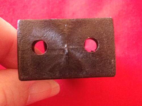 RHODESIA - FH RIFLE BARREL CLIP FOR MOTOR VEHICLE - MADE BY KIT & GEAR   (2619)