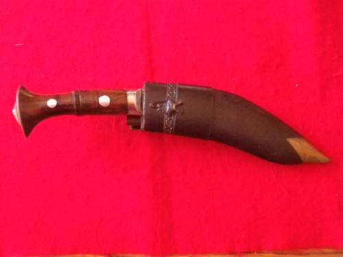 MODERN KUKRI KNIFE + SHEATH WITH ASSOCIATE MINI KNIFE + STILETTO.  BLADE 16 CM TOTAL L 29.8 CM (2628
