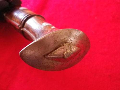 MODERN KUKRI KNIFE + SHEATH WITH ASSOCIATE MINI KNIFE + STILETTO.  BLADE 16 CM TOTAL L 29.8 CM (2628