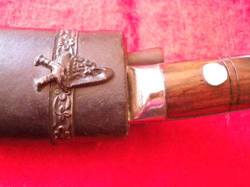 MODERN KUKRI KNIFE + SHEATH WITH ASSOCIATE MINI KNIFE + STILETTO.  BLADE 16 CM TOTAL L 29.8 CM (2628