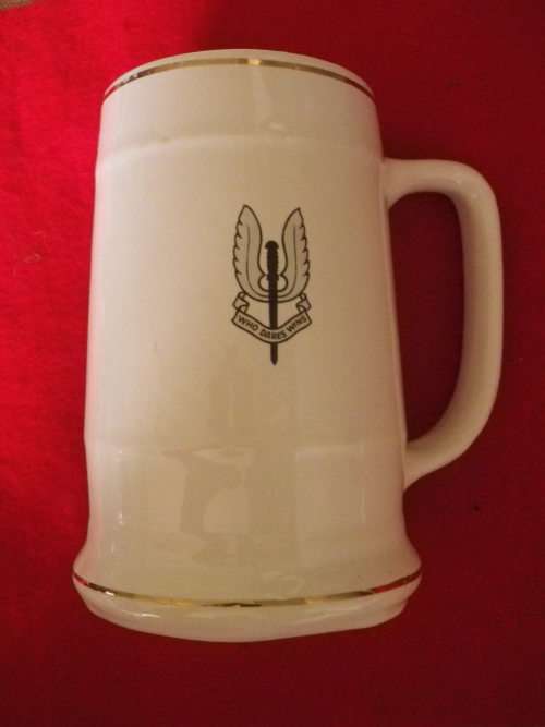 RHODESIAN SAS MUG - MADE NORBEL - VERY MINOR RADIAL CRACK ON RIM BASE   (5289)