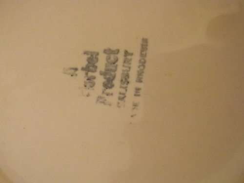 RHODESIAN SAS MUG - MADE NORBEL - VERY MINOR RADIAL CRACK ON RIM BASE   (5289)