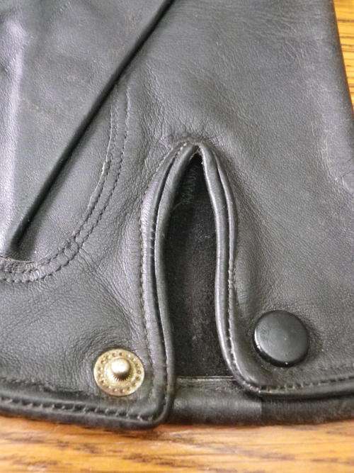 RHODESIAN ARMY ISSUED OFFICERS BLACK LEATHER PARADE GLOVES    (3179)