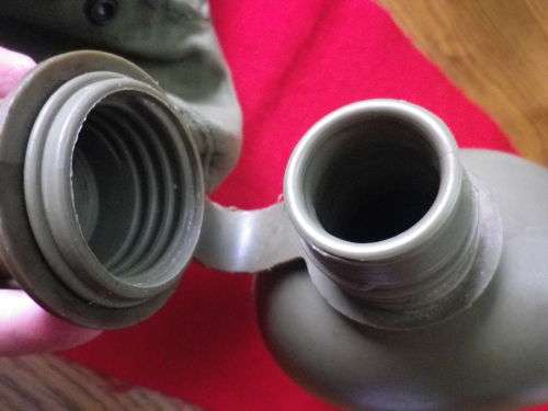 RHODESIAN ARMY - WATER BOTTLE + POUCH (WILLIAM SMITH & GOUROCK)  GOOD CONDITION, INSCRIBED (5345)