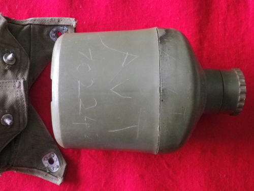 RHODESIAN BUSH WAR SA MADE WATER BOTTLE + POUCH- AS USED BY SOME TROOPERS    (5349)