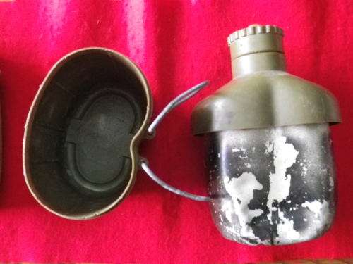RHODESIAN BUSH WAR SA MADE WATER BOTTLE + POUCH- AS USED BY SOME TROOPERS    (5349)