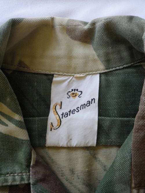 RHODESIAN ARMY L/ SLEEVE CAMO SHIRT - INNER SLEEVE 49CM/19.25" ARMPIT-ARMPIT 53CM/21" (3235)