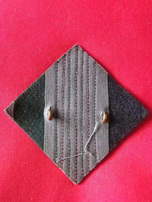 ROYAL RHODESIA REGIMENT QC BLACKENED BRASS CAP BADGE + ORIGINAL 3 BN BACKING - UNCOMMON     (60)