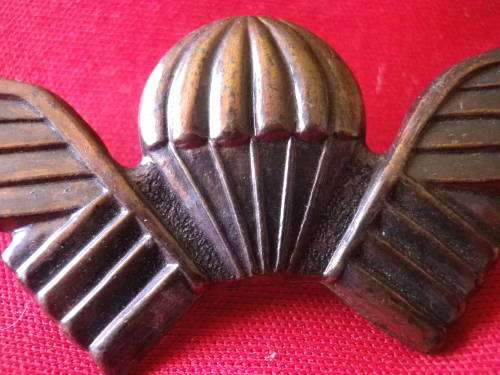 RHODESIAN SELOUS SCOUTS NUMBERED BRONZE WING - UNISSUED -  (5445)