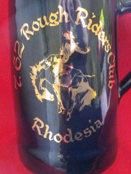 RHODESIAN "7.62 ROUGH RIDERS CLUB" BEER TANKARD  LARGE - MADE NORBEL   (151)