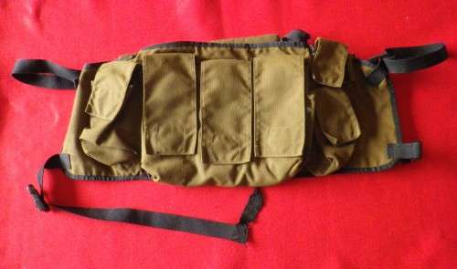 SADF - SANDF - PATT 83 CHEST RIG FOR R4/R5/R6 - 3 DOUBLE MAGS + GRENADE POUCHES  (5467)