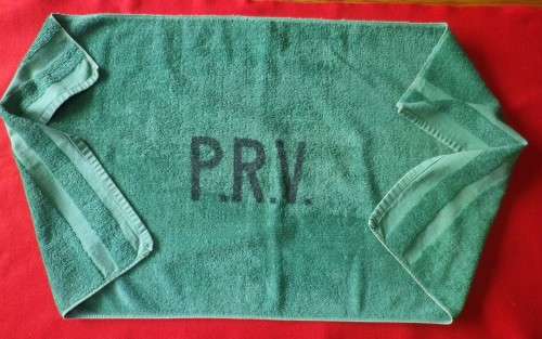RHODESIAN ARMY - SFA  - PFUMO RE VANHU TOWEL - RARE -    SIZE 98cm X 48cm         (5571)