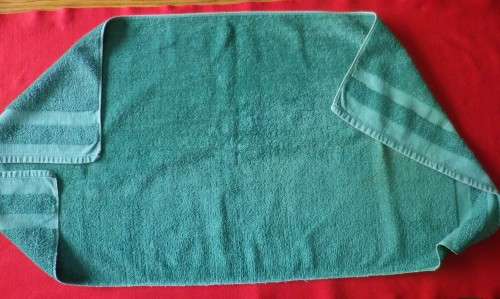 RHODESIAN ARMY - SFA  - PFUMO RE VANHU TOWEL - RARE -    SIZE 98cm X 48cm         (5571)