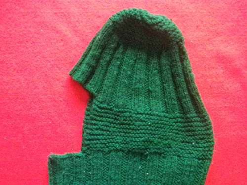 RHODESIA - KNITTED WOOLEN BALACLAVA - AS USED IN BUSH WAR - LONG NECK VARIETY    (3317)