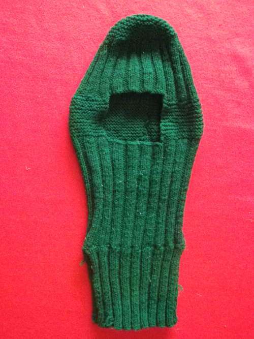 RHODESIA - KNITTED WOOLEN BALACLAVA - AS USED IN BUSH WAR - LONG NECK VARIETY    (3317)