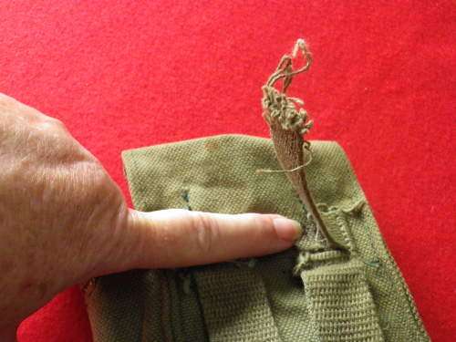 RHODESIAN ARMY - DOUBLE MAG POUCH - MADE WILLIAM SMITH & GOUROUCK - UNCOMMON - INSCRIBED   (5562)