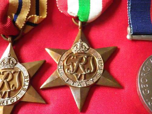 GREAT BRITAIN - RAF WW2 MEDAL GROUP - UNWORN -TO A.G. LAMBERTON - UNRESEARCHED + ORIGINAL BOX (5574)