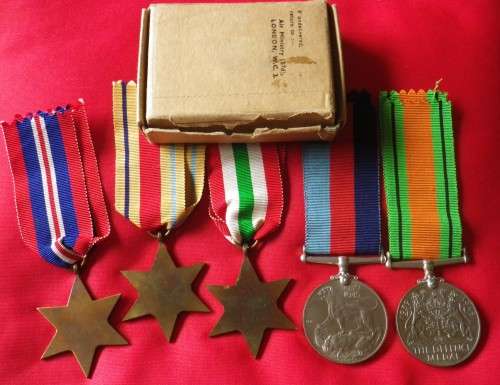 GREAT BRITAIN - RAF WW2 MEDAL GROUP - UNWORN -TO A.G. LAMBERTON - UNRESEARCHED + ORIGINAL BOX (5574)