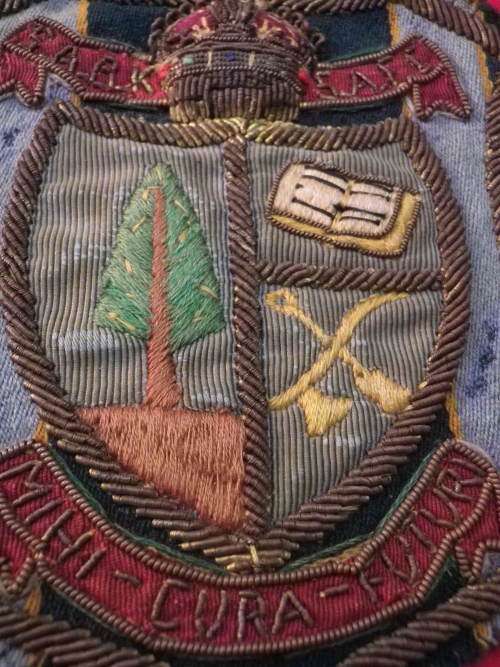 SA - ENGINEERS CORPS WW2 BLAZER BADGE WITH OWNERS SCHOOL BADGE SUPERIMPOSED - UNUSUAL -  (5675)