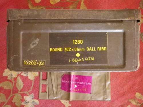 SADF - METAL AMMO BOX + PLASTIC CARRIER FOR 7.62mm BALL - WEIGHT 5.2KG'S   (5716)