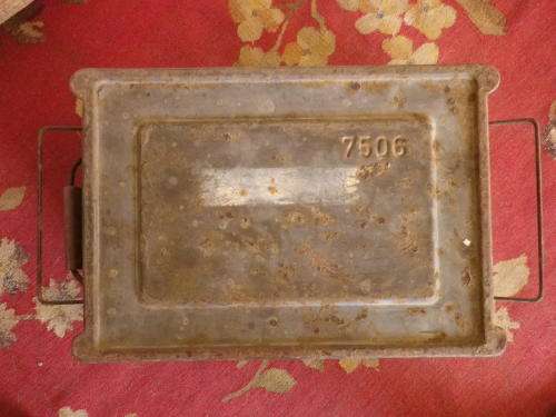 SADF - METAL AMMO BOX -  7.62mm BALL - HAS SOME CORROSION - WEIGHT 5KG'S   (5717)