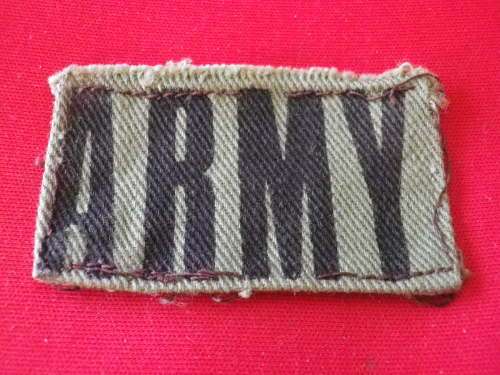 RHODESIAN ARMY - 2ND PATTERN BREAST BADGE    (3406)