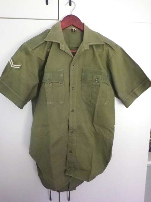 RHODESIAN ARMY - OLIVE GREEN / DRILL SHORT SLEEVE SHIRT - MADE PARAMOUNT SIZE 15/38" - SEE BELOW (30