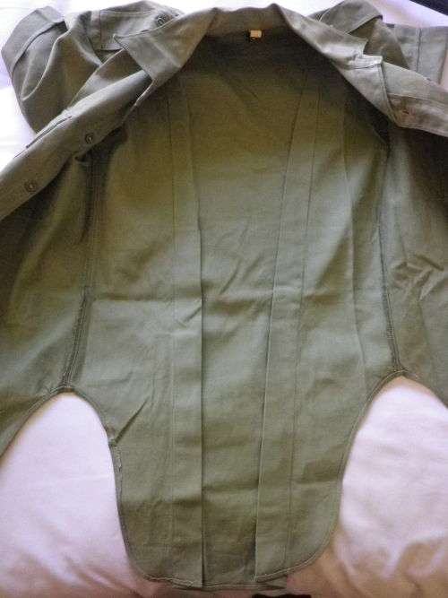RHODESIAN ARMY - OLIVE GREEN / DRILL SHORT SLEEVE SHIRT - MADE PARAMOUNT SIZE 15/38" - SEE BELOW (30