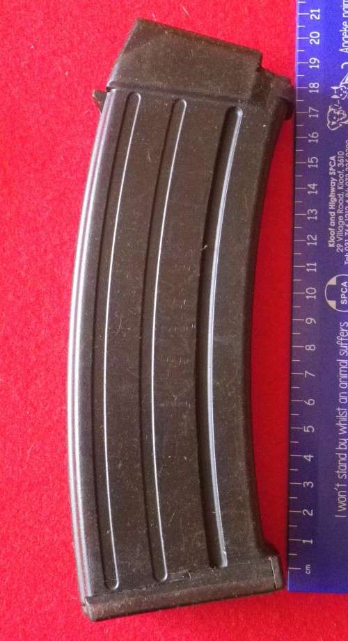 SADF - R  4 30 ROUND NYLON MAG - STAMPED "86"  &   INSCRIBED  -       (4023)