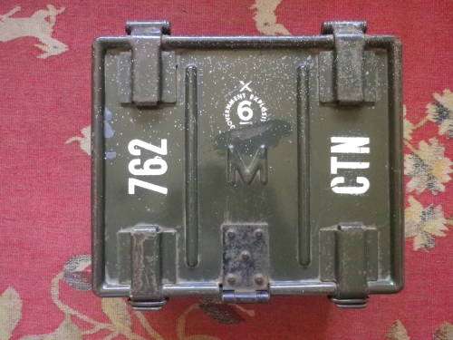 SOUTH AFRICA METAL AMMO BOX - FN 7.62mm BALL ROUNDS - 1962 - 31.5 cmX29.5cmX18cm WEIGHT 7.15 Kgs