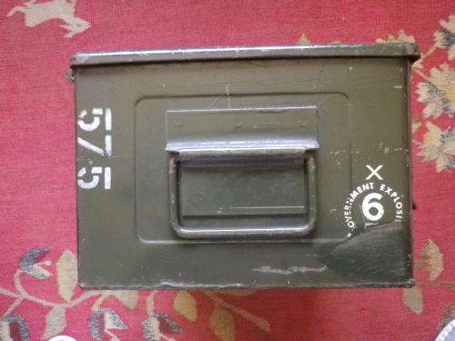 SOUTH AFRICA METAL AMMO BOX - FN 7.62mm BALL ROUNDS - 1962 - 31.5 cmX29.5cmX18cm WEIGHT 7.15 Kgs