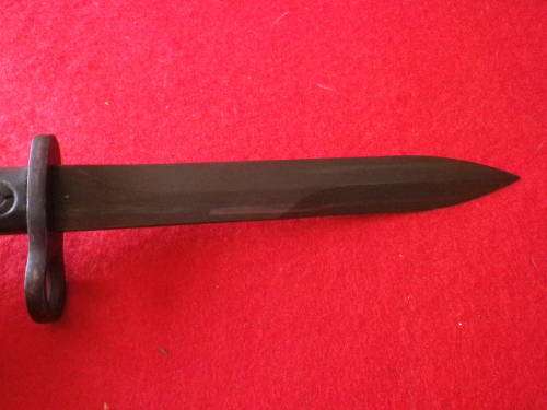 SA SI UZI BAYONET + METAL SCABBARD - UNCOMMON - AS USED IN RHODESIAN BUSH WAR  (6074)