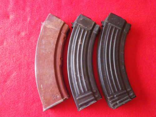 RHODESIAN WAR PICK UP - 2 X AK47 MAGS  + 1X AKM BAKELITE MAG                (6156)