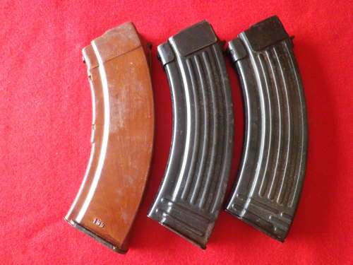 RHODESIAN WAR PICK UP - 2 X AK47 MAGS  + 1X AKM BAKELITE MAG                (6156)
