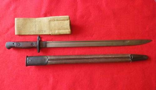 BRITISH P1907 RHODESIAN ARMY ISSUED BAYONET MADE BY CHAPMAN + SCABBARD + FROG - SEE MORE BELOW(3509)