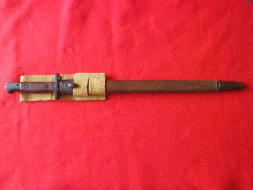 BRITISH P1907 RHODESIAN ARMY ISSUED BAYONET MADE BY CHAPMAN + SCABBARD + FROG - SEE MORE BELOW(3509)