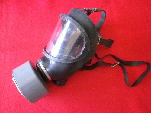 SADF - GAS MASK "FULL VISION" + FILTER    (4190)