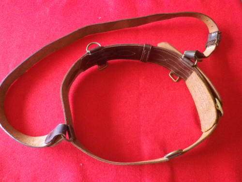 RHODESIAN COLONIAL - ARMY    SAM BROWNE OFFICERS BELT - MAX LENGTH 84 cm / 33"      (4218)