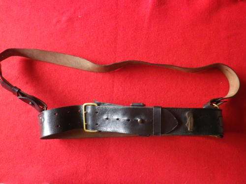 RHODESIAN ARMY -   SAM BROWNE BLACK LEATHER OFFICERS BELT- USED RAR / RLI / SAS               (4219)