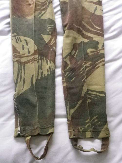 RHODESIAN CAMMO 2 PIECE TRACKSUIT - MADE SPRINTER - SIZE M - SCARCE - GOOD CONDITION (4196)